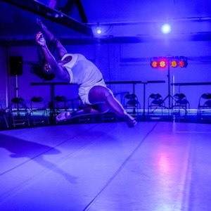 Photo &copy; Chris Herzfeld Camlight Productions.